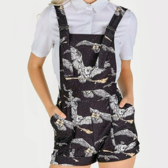 Blackmilk Harry Potter Owl Post Broomstick Short Overalls